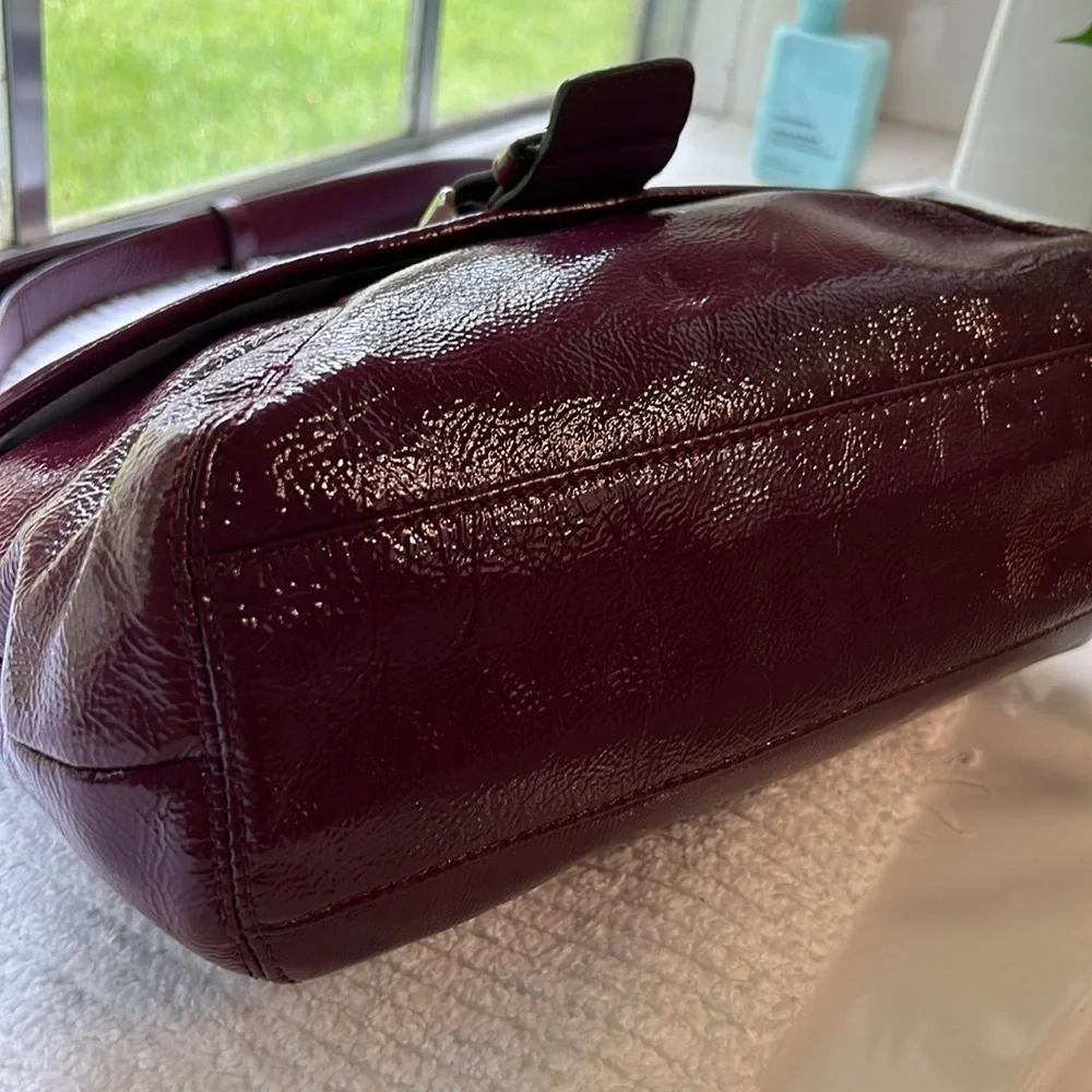 Coach Patent leather bag EUC - Picture 7 of 15